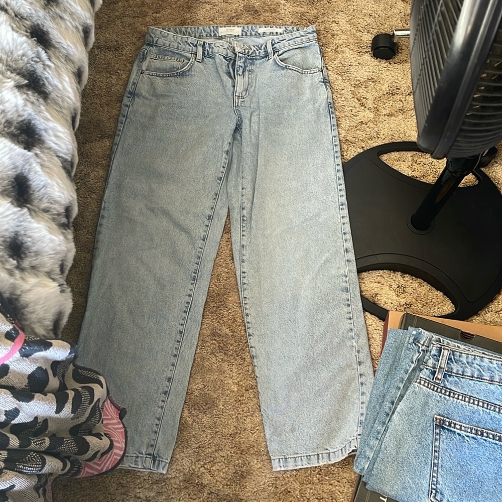 Low rise straight jeans